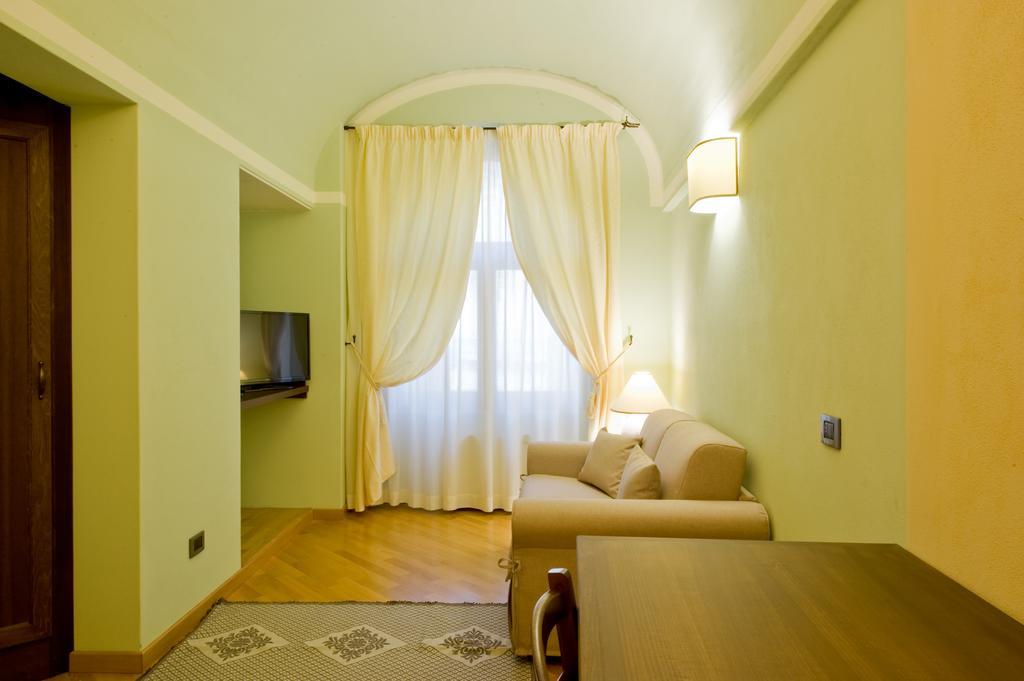 Piazza Azuni 18 Guest House Sassari Kamer foto